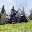 Scheppach TMR 452-98C-RD 98 cm-es fűnyírótraktor hátsó kidobással és CVT váltóval